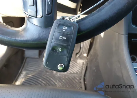 2014 Volkswagen Passat 1.8T Se from USA, damaged, VIN 1VWBT7A37EC098786